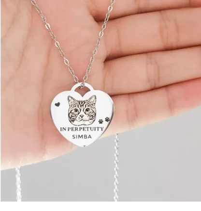 Personalized Heart-Shaped Pet Portrait Necklace - Image 4